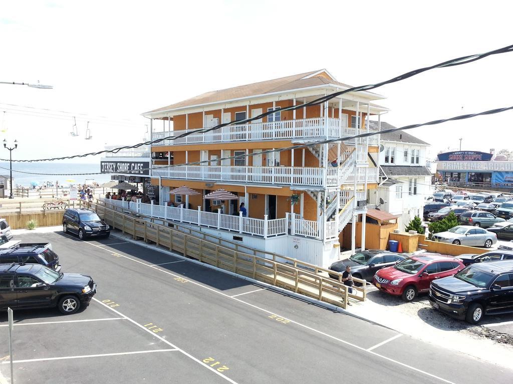 Boardwalk Hotel Charlee & Apartments Beach Hotel Oceanfront Seaside Heights Ngoại thất bức ảnh