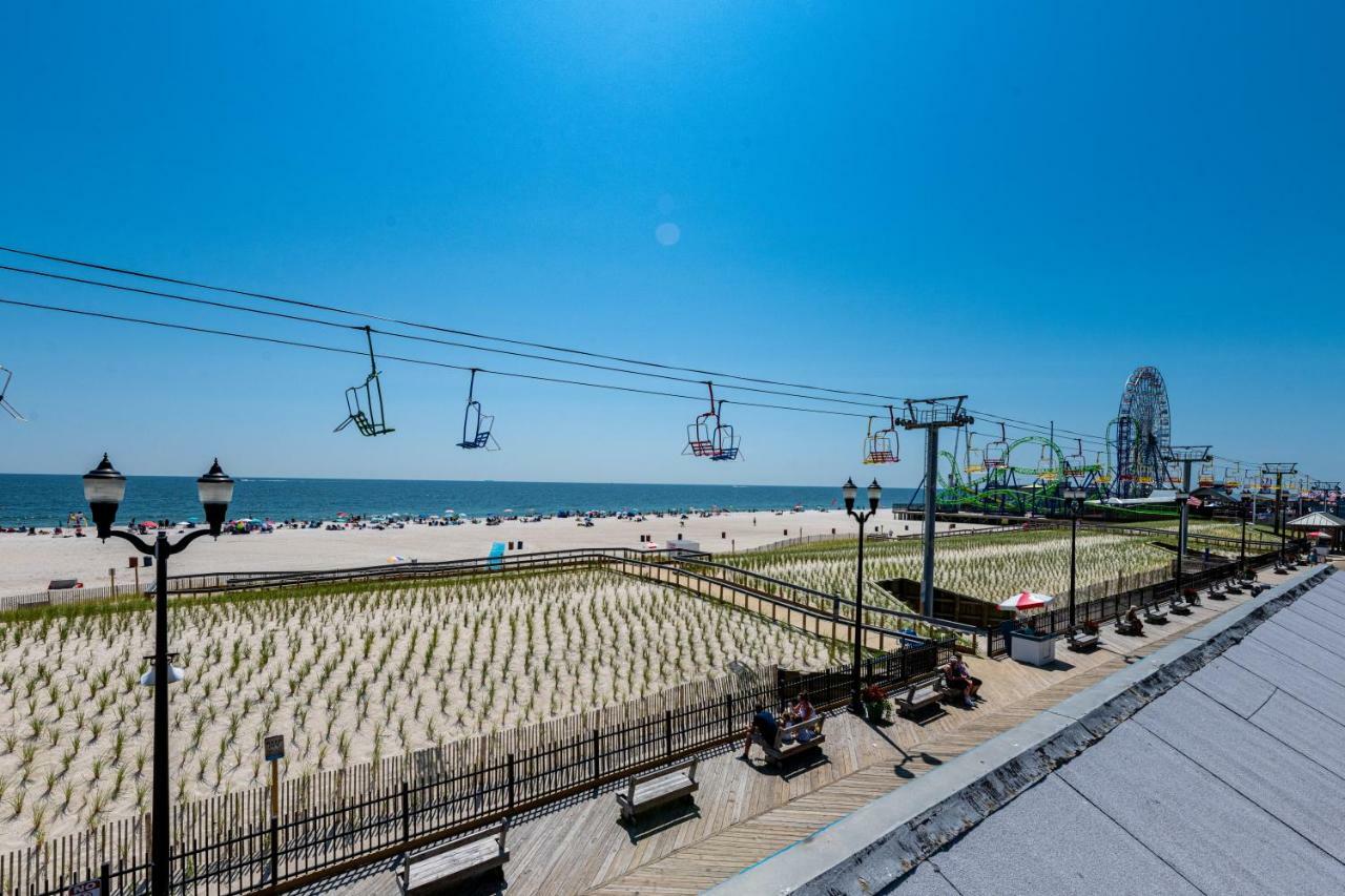 Boardwalk Hotel Charlee & Apartments Beach Hotel Oceanfront Seaside Heights Ngoại thất bức ảnh