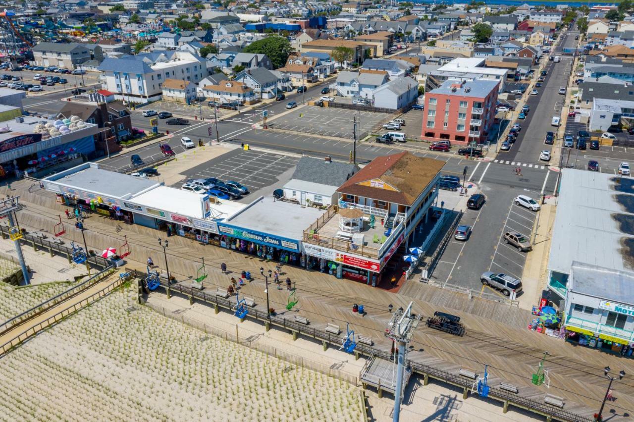 Boardwalk Hotel Charlee & Apartments Beach Hotel Oceanfront Seaside Heights Ngoại thất bức ảnh